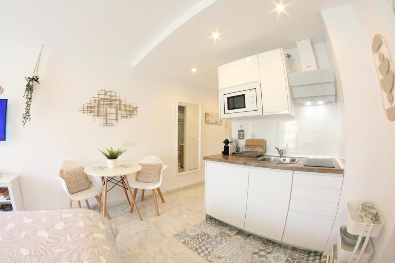Torremolinos - New Central Studio Plata With Balcony Exterior foto