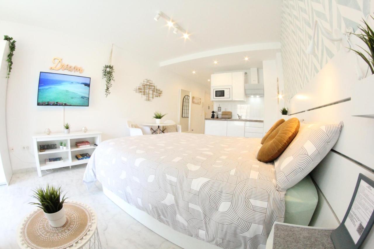 Torremolinos - New Central Studio Plata With Balcony Exterior foto