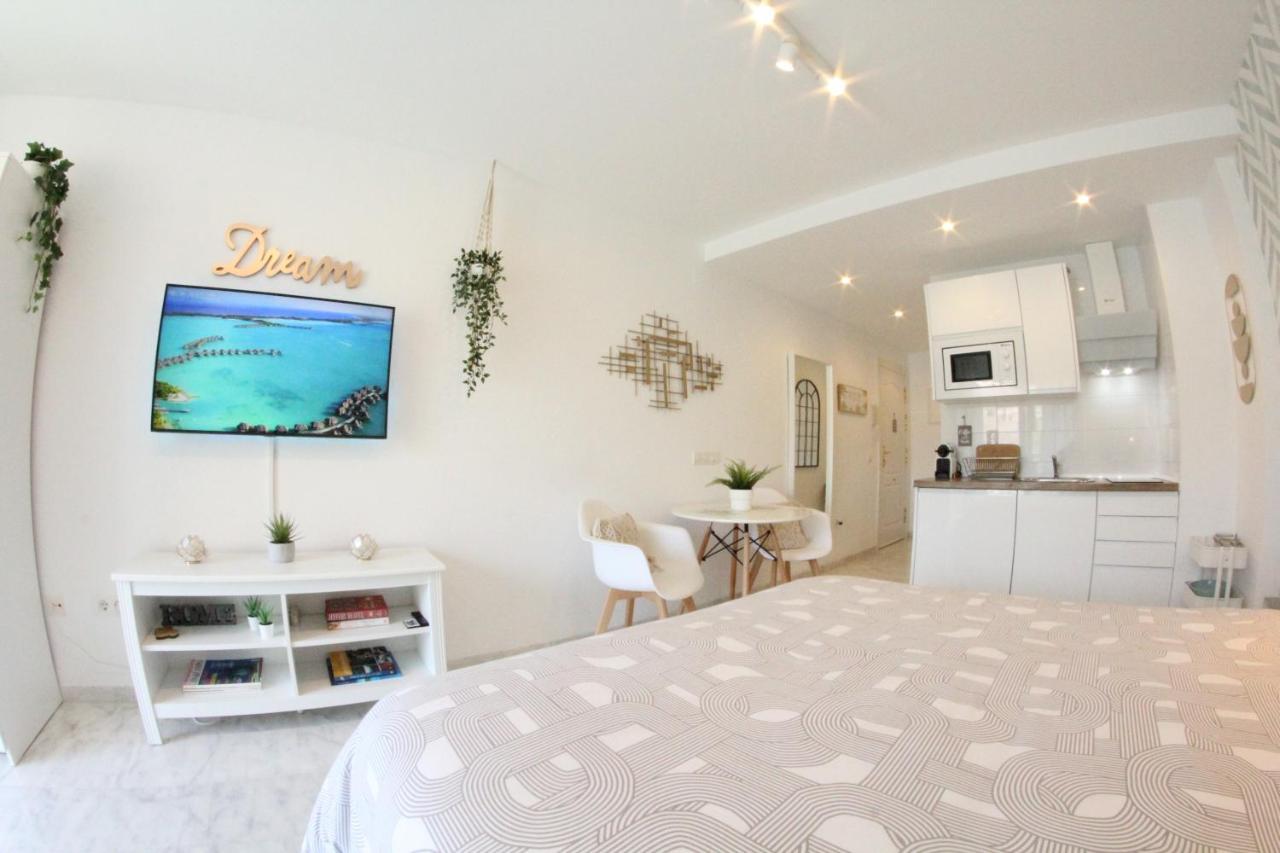 Torremolinos - New Central Studio Plata With Balcony Exterior foto