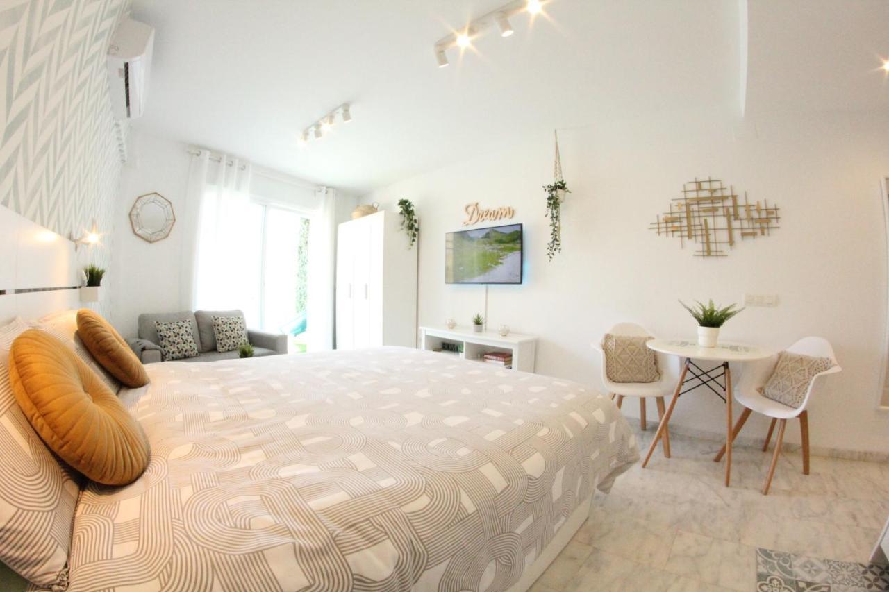 Torremolinos - New Central Studio Plata With Balcony Exterior foto