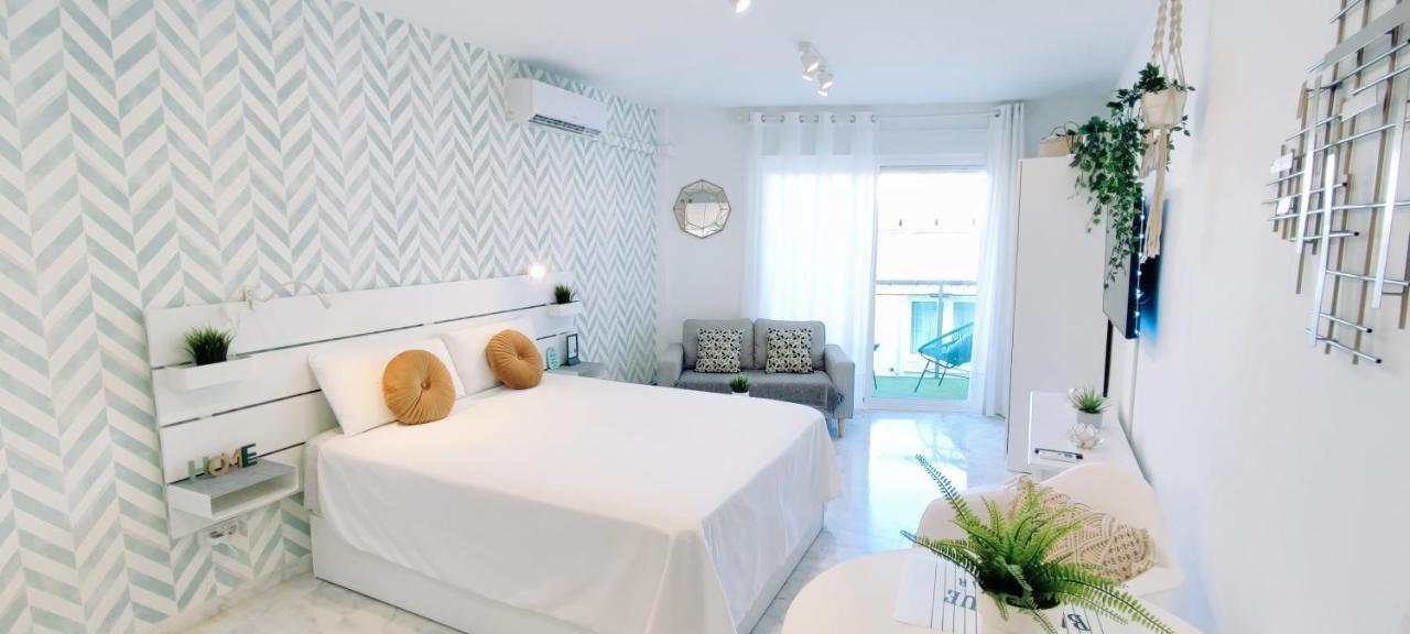 Torremolinos - New Central Studio Plata With Balcony Exterior foto