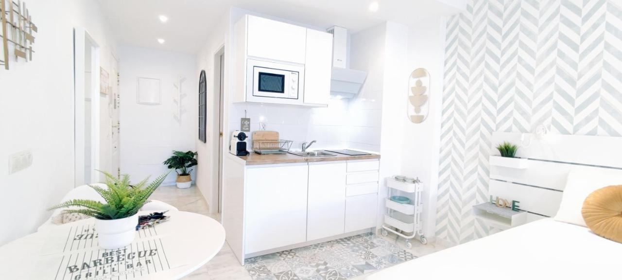 Torremolinos - New Central Studio Plata With Balcony Exterior foto