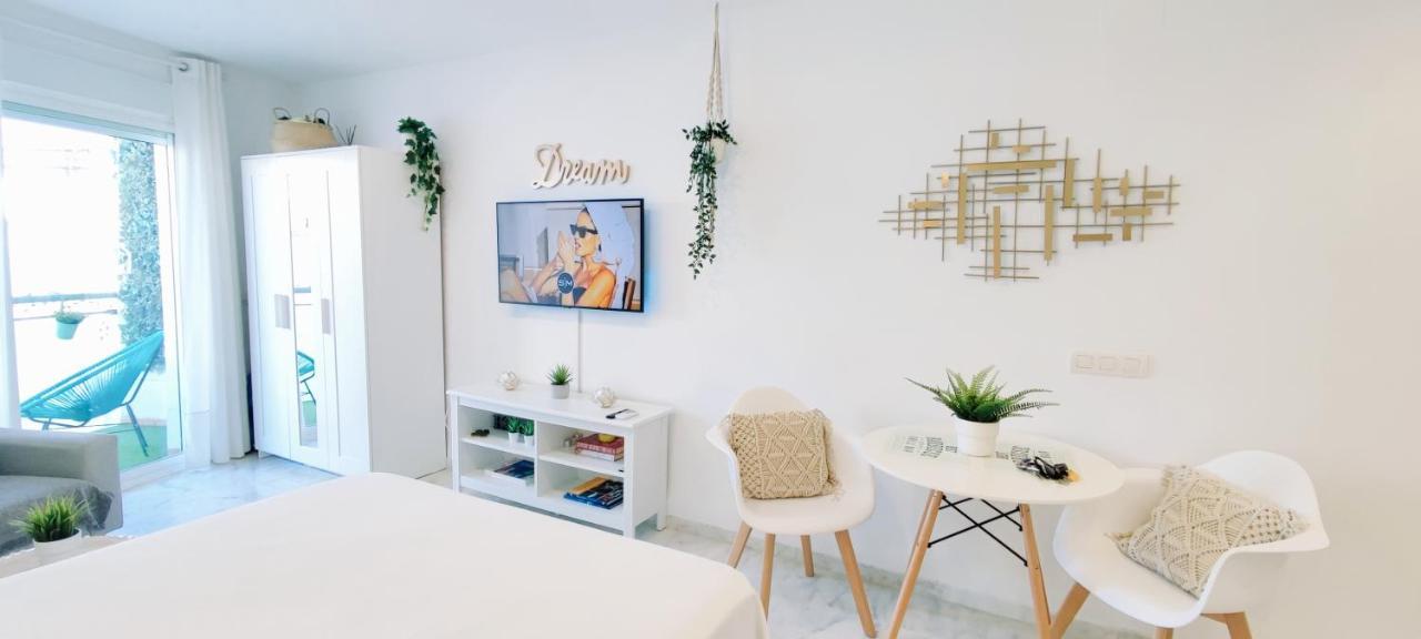 Torremolinos - New Central Studio Plata With Balcony Exterior foto